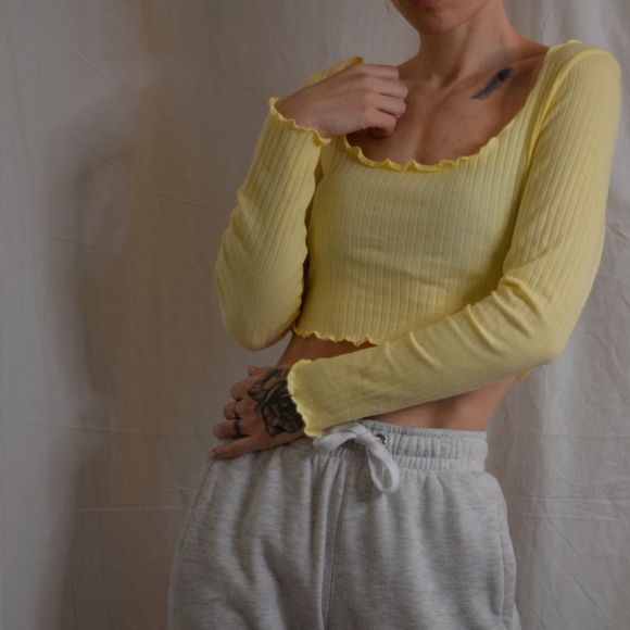 Crop top jaune pastel - Picture 3 of 8